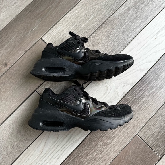 Air Max Fusion 'Triple Black Women’s | Size: 7 | Good Condition - Picture 3 of 8